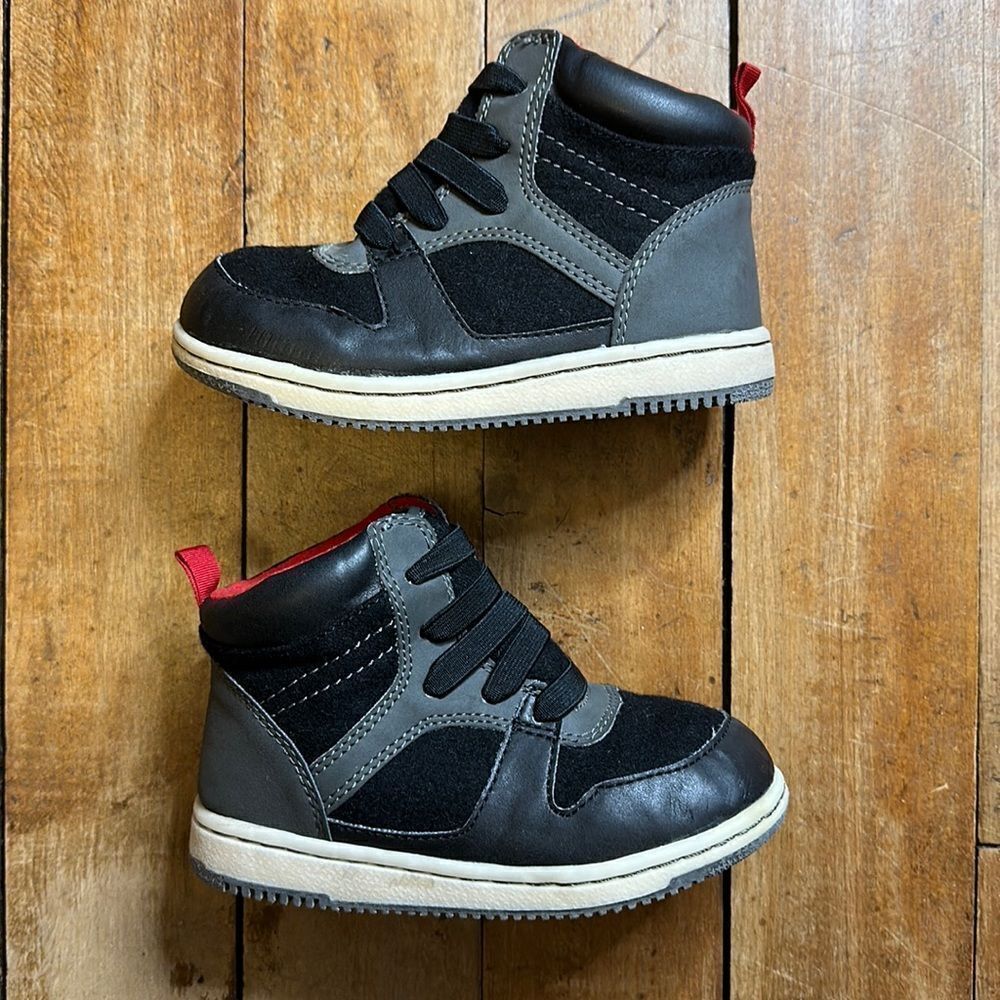 Gap sneakers size 10 Black Gray No Tie Hightop Sneakers spring